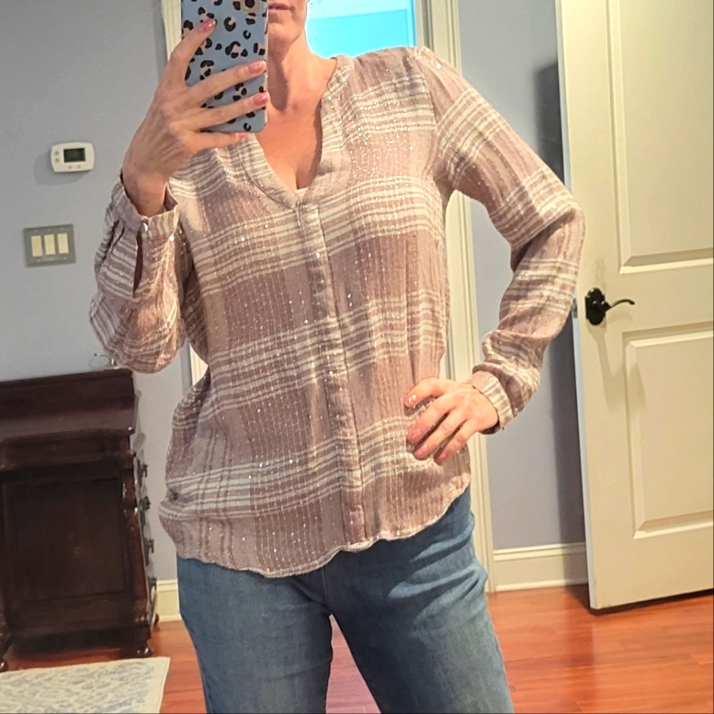 Last chance Jennifer Lopez blouse size small
